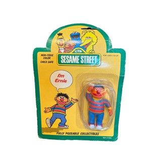 VTG 1986 Sesame Street Poseable Ernie Action Figures Tara Toy 5”‎ Read